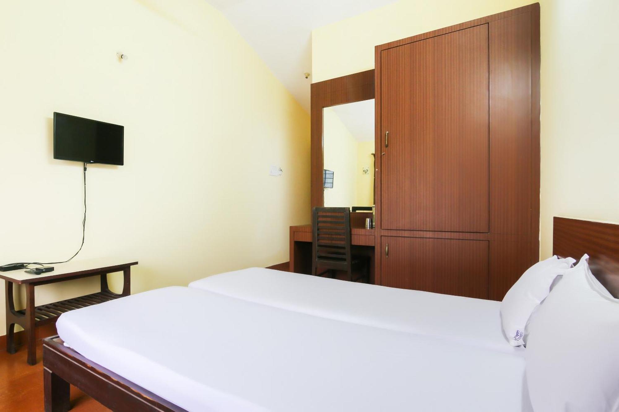 Hotel O Raviraj Classic Cana Exterior foto